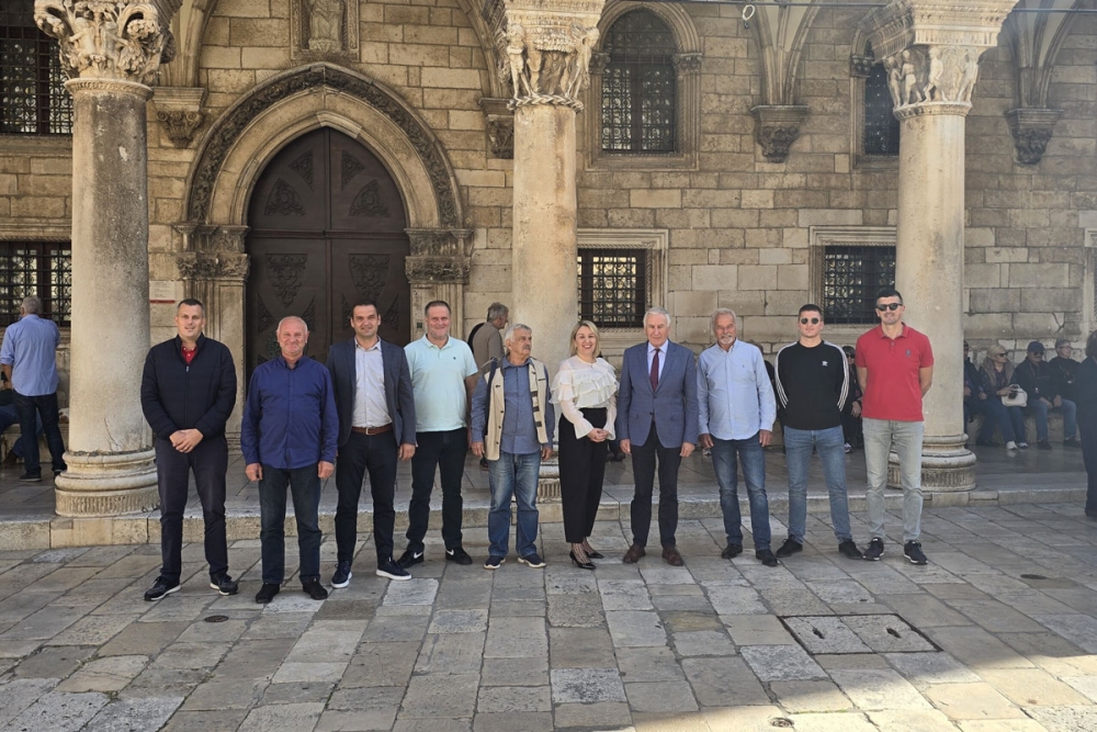 Župan potpisao ugovore s korisnicima potpora male vrijednosti u poljoprivredi