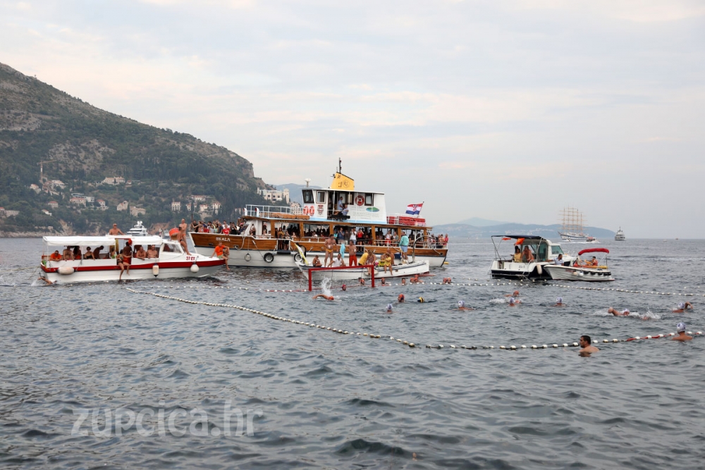 Ispod crvenog ferala danas polufinala Divlje lige: Tko će u Portu igrati za broncu, a tko za zlato?