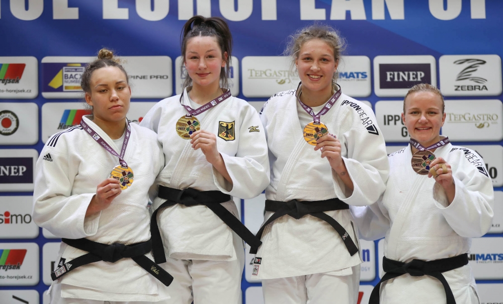 Novo pobjedničko postolje;  Petrunjela Pavić osvojila brončanu medalju na European Openu u Pragu