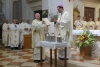 Biskup Glasnović prvi put s dubrovačkim svećenicima slavio misu posvete ulja