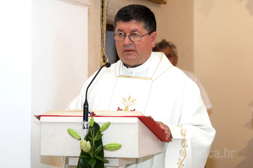 Don Bernardo Pleše se oprostio od vjernika Župe Mlini, don Miljenko Babaić dolazi u četvrtak