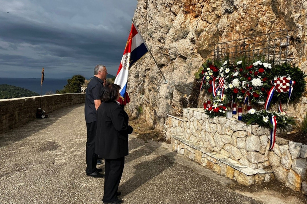 Obilježena 79. obljetnica zločina na Orsuli, položeni vijenci za poginule konavoske domobrane