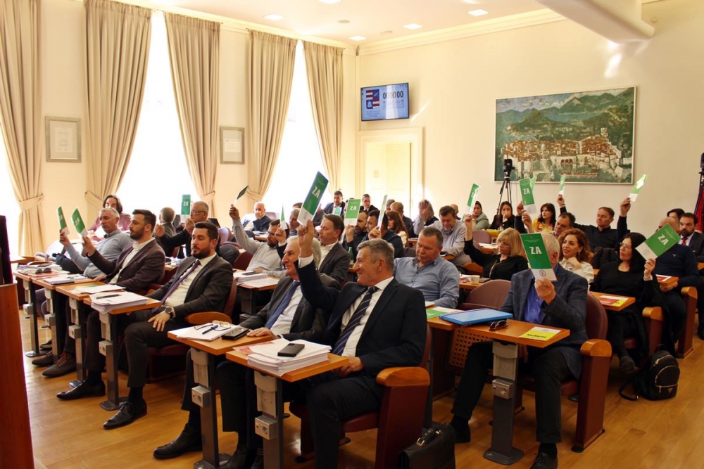 Usvojeno Izvje&scaron;će o radu župana Dobroslavića, dodijeljeno vi&scaron;e koncesija na pomorskom dobru