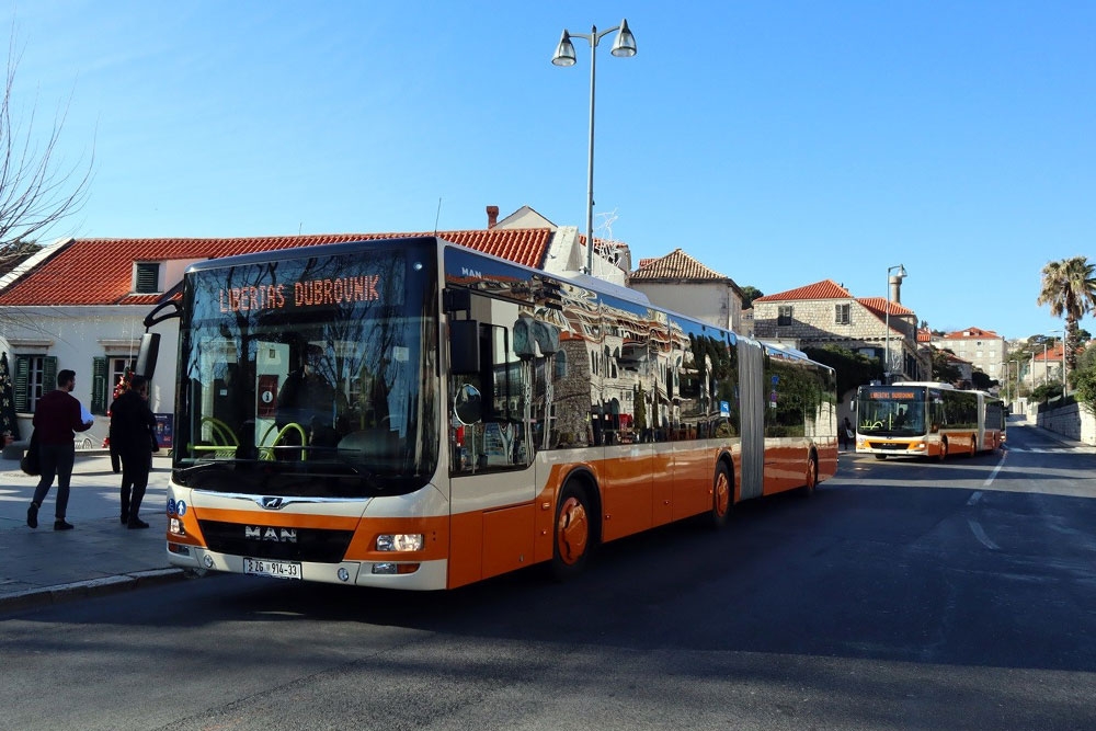 Od danas u podne besplatan prijevoz autobusima Libertasa na svim linijama u gradskom prometu