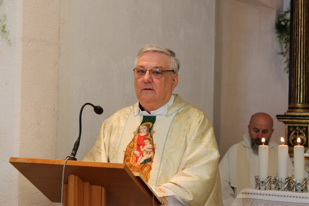 Mons. Ivan &Scaron;imić, biv&scaron;i župnik župe Mlini ovogodi&scaron;nji je zlatomisnik Dubrovačke biskupije