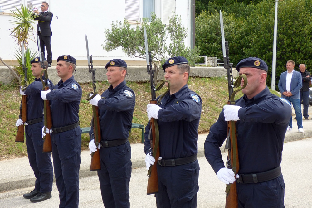 Radionice Udruge specijalne jedinice policije Grof za učenike O&Scaron; Župa dubrovačka i O&Scaron; Montovjerna