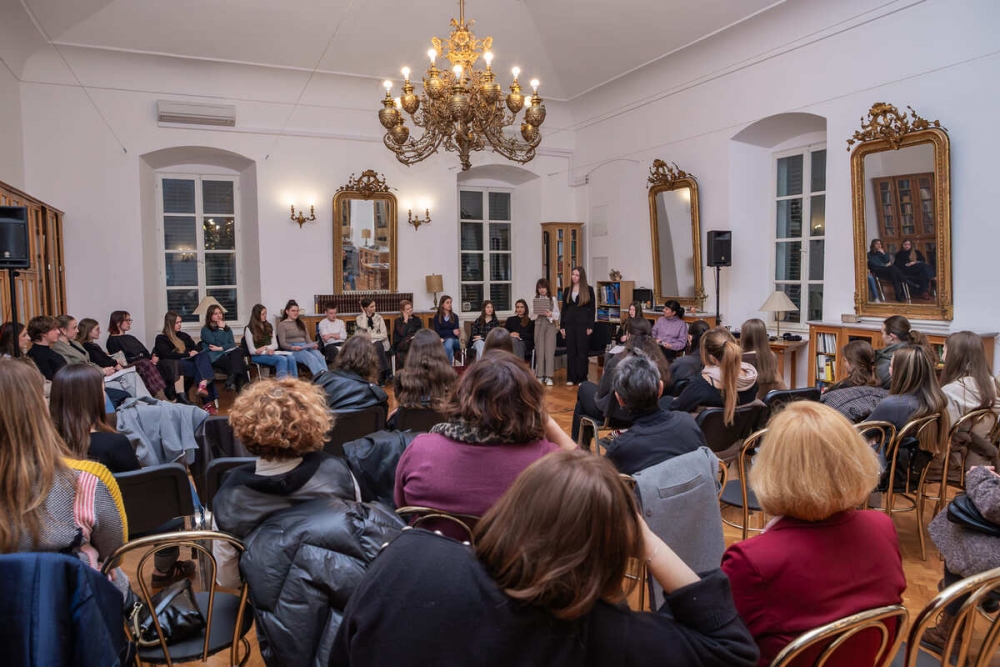 Pjesnička večer u povodom Svjetskog dana poezije u Saloči od zrcala (FOTO)