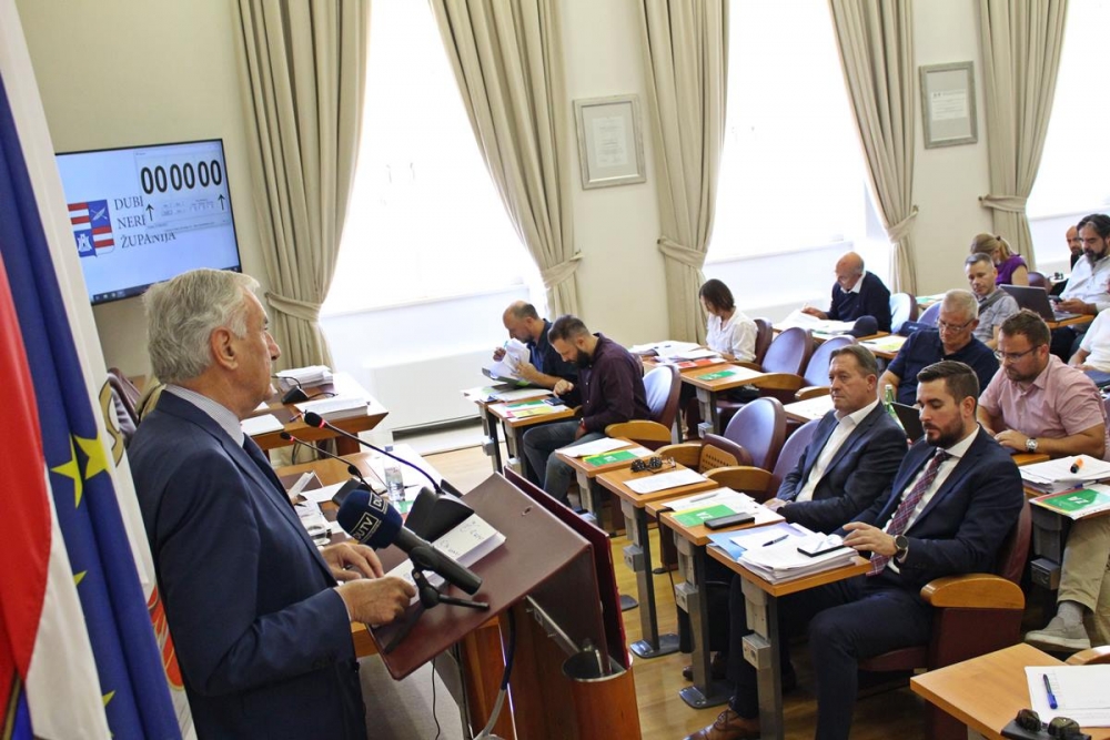 Županijske skup&scaron;tina; Usvojeno izvje&scaron;će o radu župana za prvu polovicu godine, izmjene u vijećničkim klupama