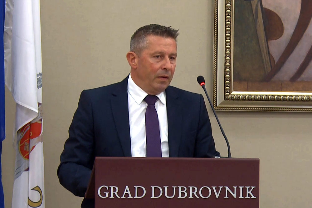 Gradsko vijeće o Groblju Dubac - Lonza; 28 milijuna kuna za objekte na groblju osigurat ćemo kreditom