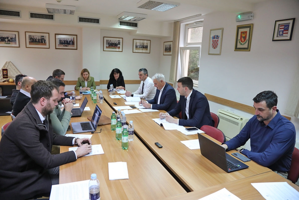 Porez na nekretnine koje se ne koriste za stanovanje po zonama od 0,60 do eura 1,50 eura po kvadratu