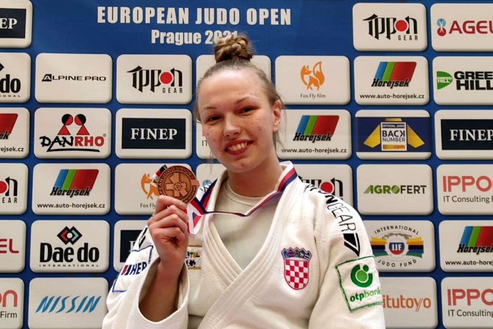 Lijepa vijest iz Če&scaron;ke; Iva Oberan osvojila brončanu medalju na European Openu u Pragu