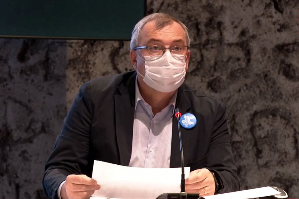 U Hrvatskoj danas 944 nova slučaja zaraze, na respiratoru 240 pacijenata, preminule 52 osobe