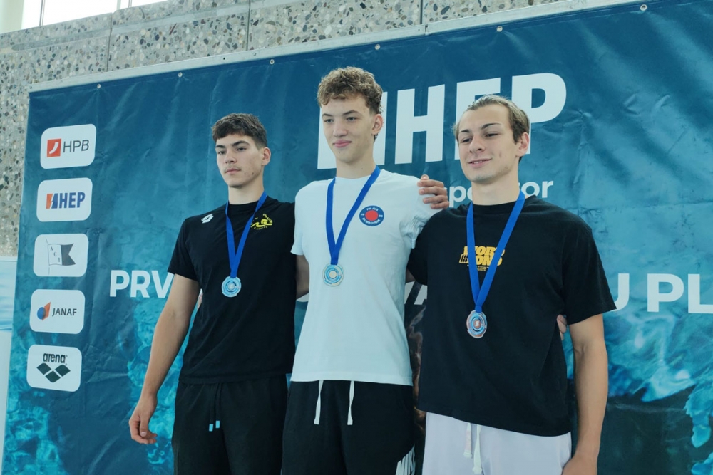 Plivački klub Jug na Prvenstvu Hrvatske u Zagrebu; 11 zlatnih, 3 srebrene i 13 brončanih medalja