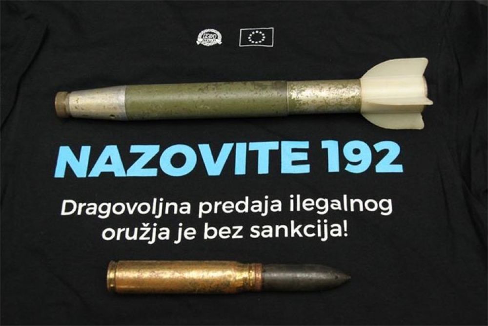 "Manje oružja, manje tragedija"; Građanin dragovoljno predao veću količinu streljiva