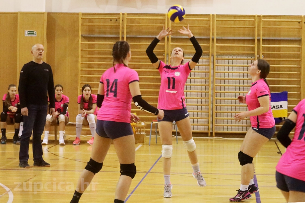 ŽOK Župa dubrovačka - OK Nova Moko&scaron;ica, danas u &scaron;kolskoj sportskoj dvorni na Mljekari