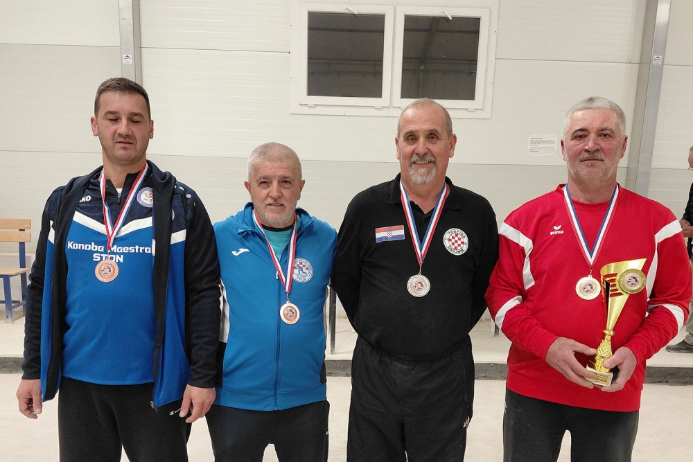 Zavr&scaron;nica prvenstva Županije u disciplini precizno izbijanje, prvak Đuro Brčić iz Komolac Omble