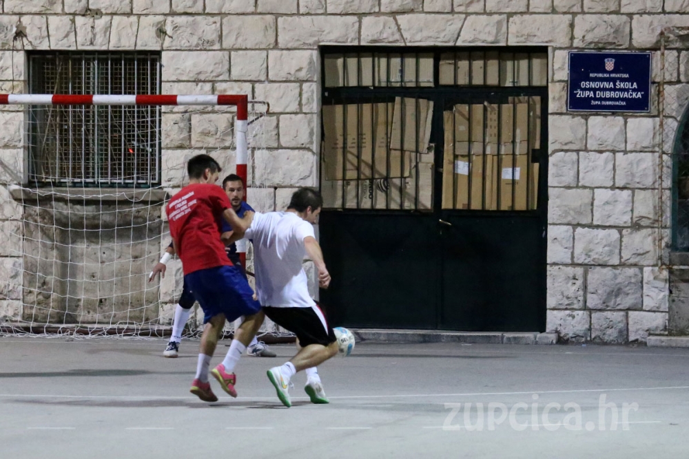 Večeras zavr&scaron;nica malonogometnog turnira Župa 2022, u finalu Ombla i Sport caffe Čibača