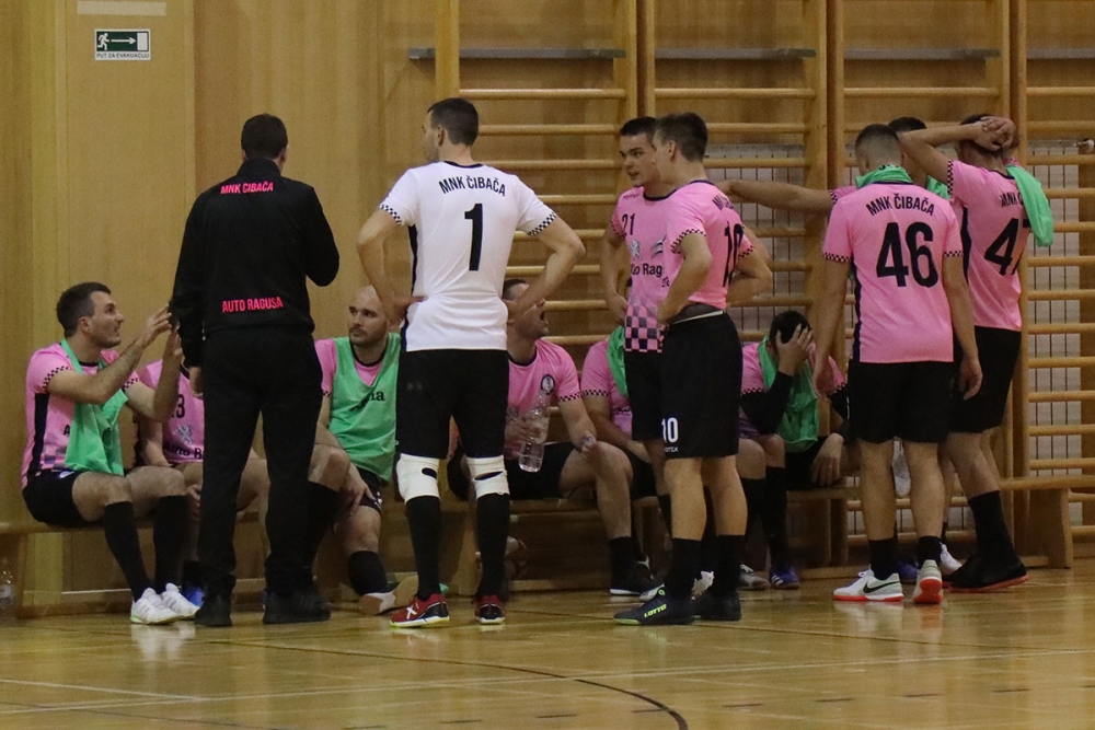 U prvom kolu Županijske futsal lige hladan tu&scaron; za MNK Čibača, Plat izgubio od Lumbarde