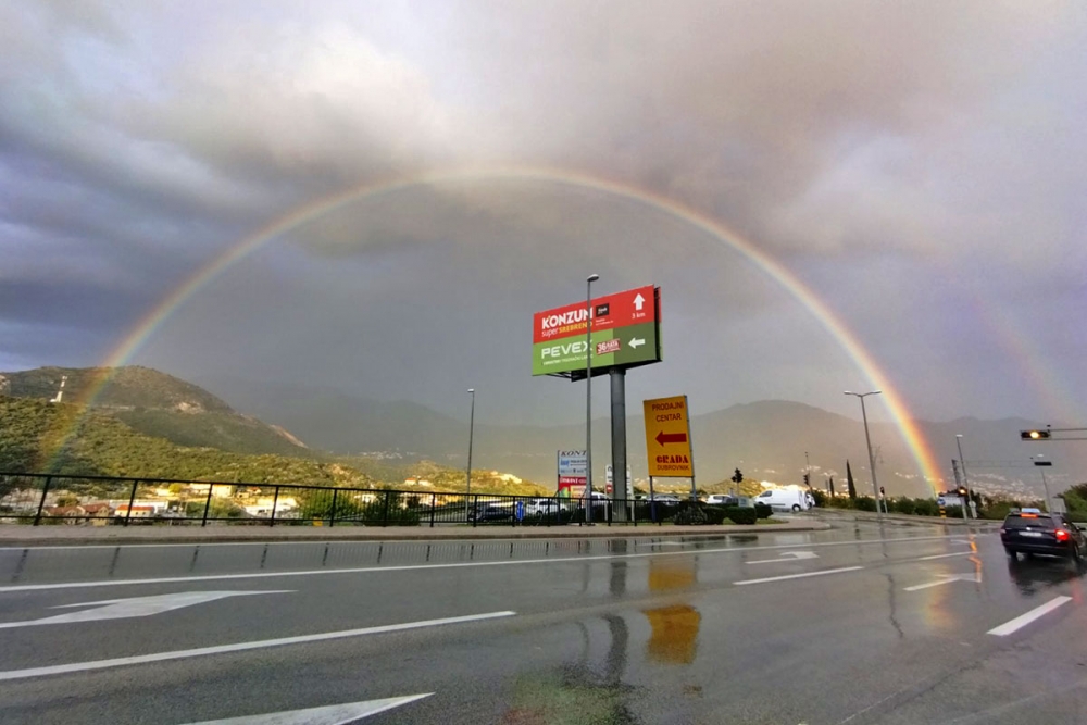 FOTO VIJEST; Duga se nadvila nad Poslovnu zonu Čibača