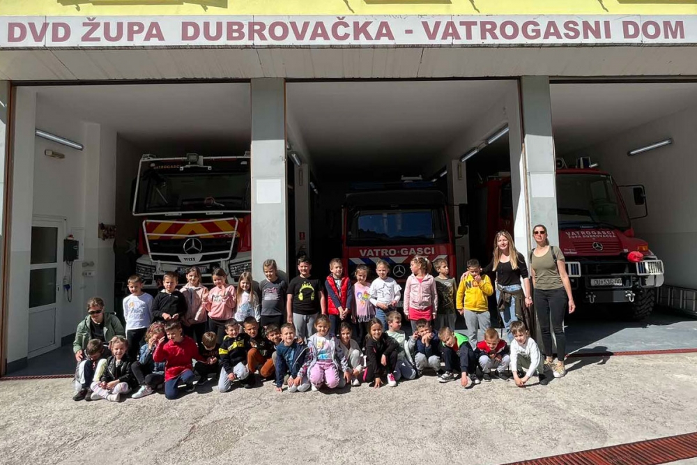 Pred&scaron;kolci župskog vrtića obi&scaron;li Postranje i posjetili vatrogasce DVD-a Župa dubrovačka (FOTO)