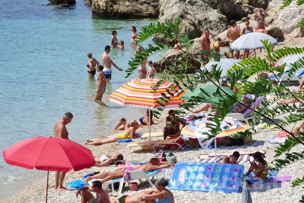 Tijekom 2022. godine u Župi dubrovačkoj boravilo 111.316 gostiju, ostvareno 506.763 noćenja