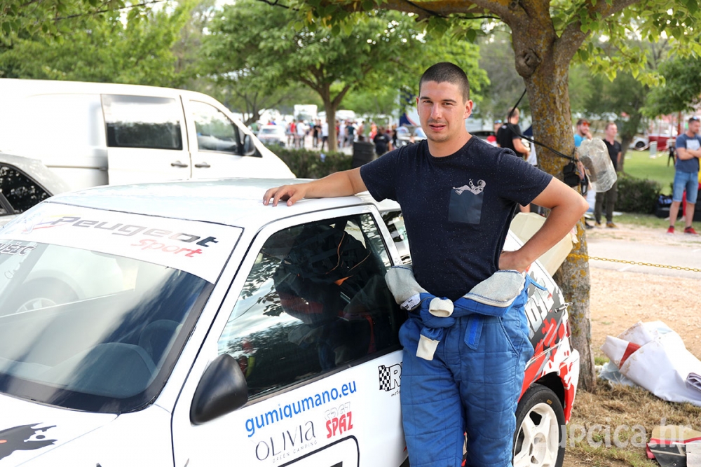 Na Grobniku vožene utrke Prvenstva Hrvatske na kružnim stazama - Ivan Petru&scaron;ić pobjednik Klase 1