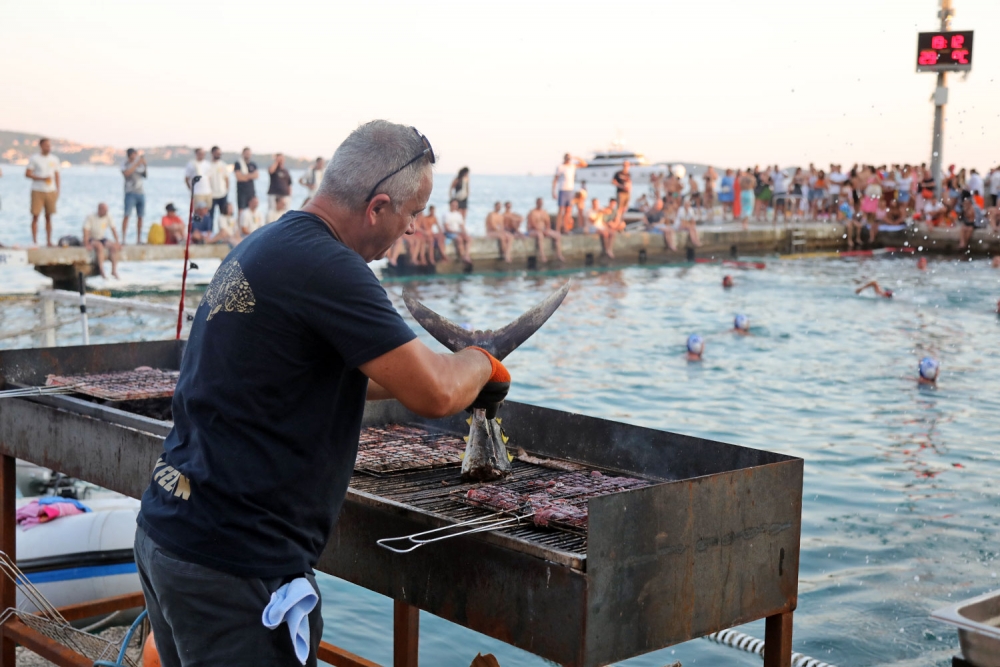 Ribarska večer - Tuna party Športsko ribarskog kluba Felun (VIDEO)