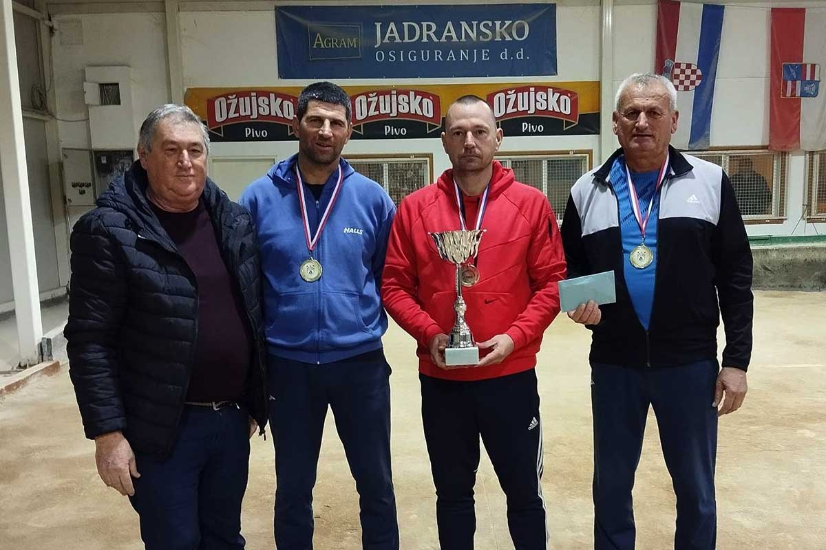 Alen Franić, Miro Mihaljević i Mario Ga&scaron;par pobjednici tradicionalnog Božićnog turnira parova