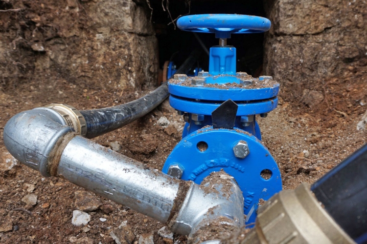 Zbog popravka kvara na vodoopskrbnoj mreži - Jutros bez vode mje&scaron;tani Vrela