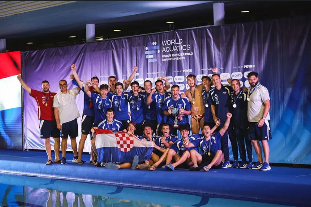 Županova čestitka Hrvatskoj juniorskoj reprezentaciji svjetskim prvacima u vaterpolu