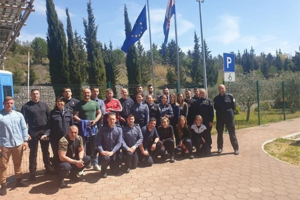 U objektu granične policije &bdquo;Mladost&ldquo; u Kuparima zavr&scaron;en 114. Tečaj granične policije