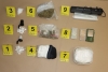 Pretragom pronađeno 2030 g amfetamina, 630 g marihuane, 80,4 g kokaina, "joint", 3 digitalne vage, 8 kom streljiva za pi&scaron;tolj...