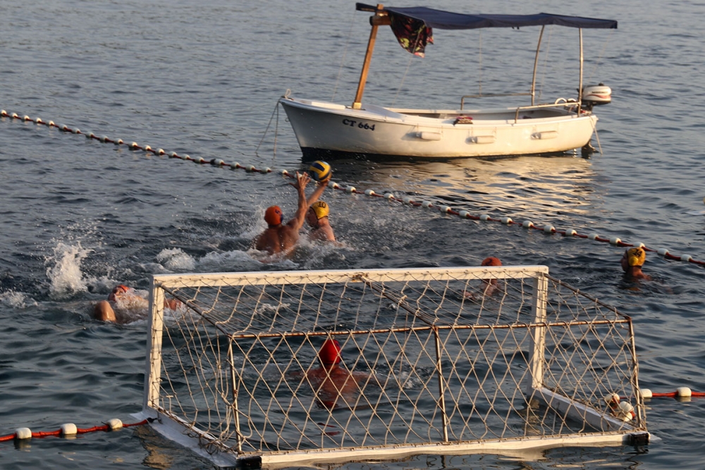 Utakmice Top 8 skupina Divlje lige koje su se trebale igrati danas na Bellevueu odgođene za petak