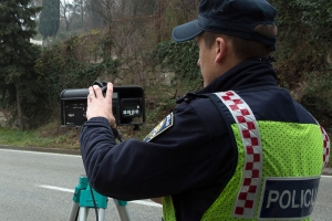 Tjedno izvje&scaron;će za promet - 275 represivnih mjera, 135 zbog prekoračenja brzine