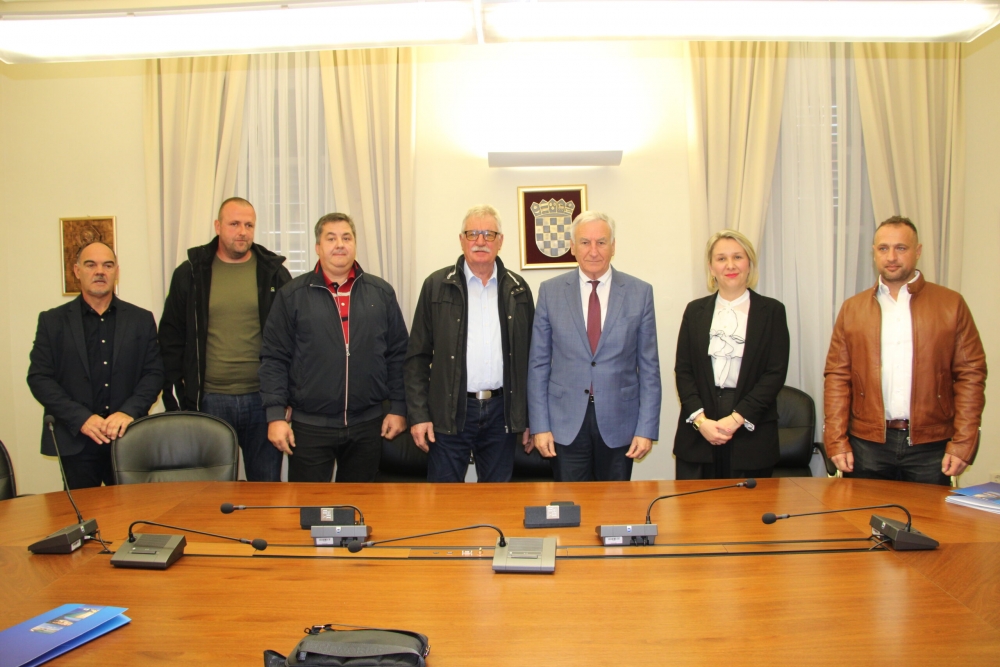 Potpore male vrijednosti za OPG Martin Martinović te Braniteljsko socijalnu zadrugu Eko Župa