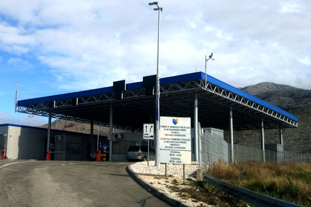 Ako putujete u BiH od danas pri povratku morate imati negativni PCR test koji nije stariji od 48 sati